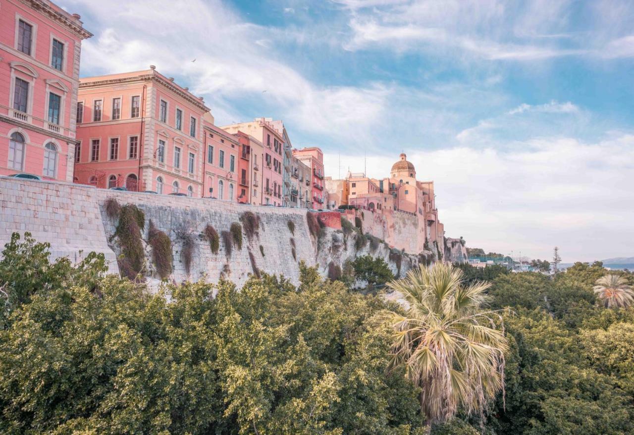 Modern Apartment In Historic Building Cagliari Exterior photo